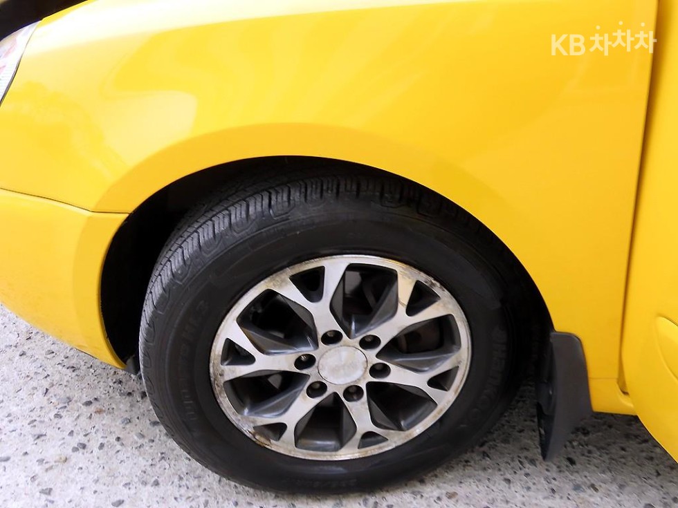 2013 - kia carnival