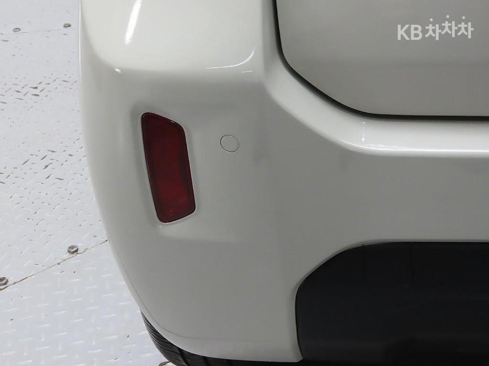 2023 - kia kia