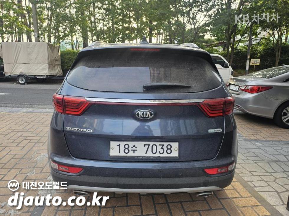 2018 - kia sportage