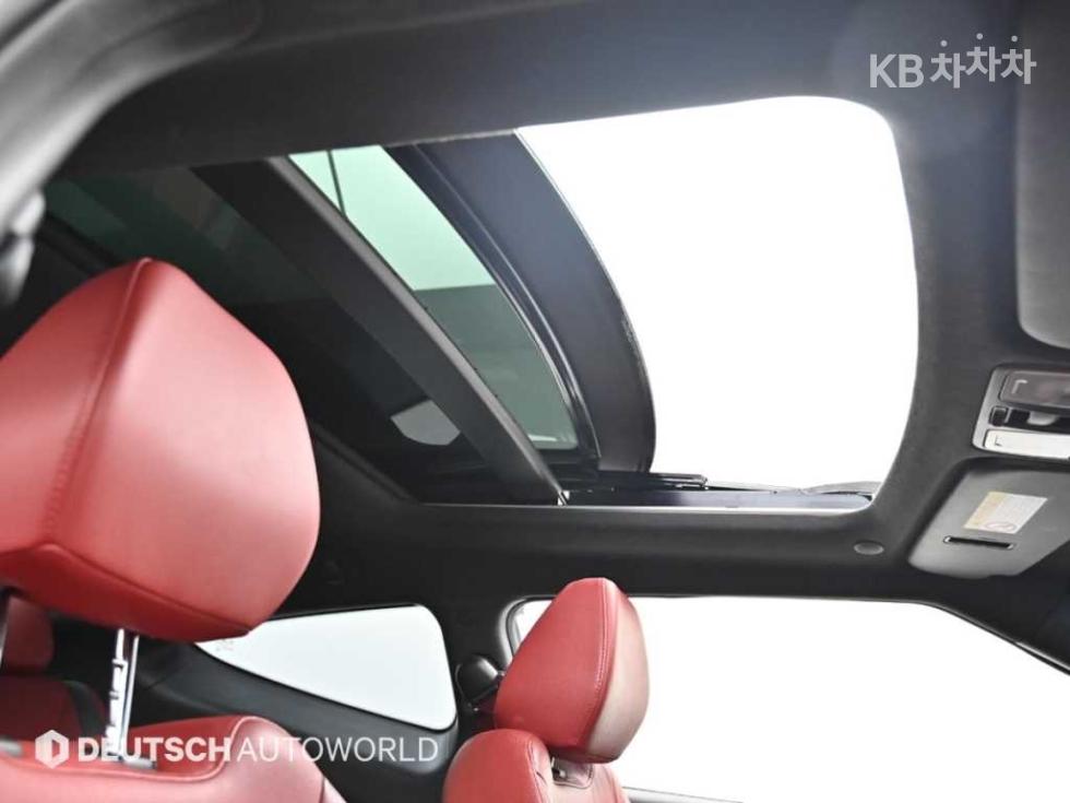 2016 - hyundai veloster