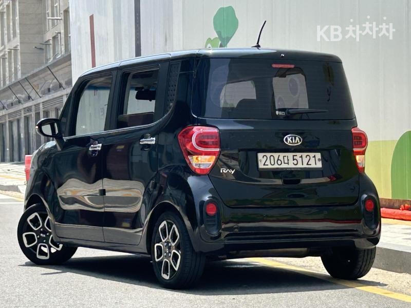 2018 - kia ray