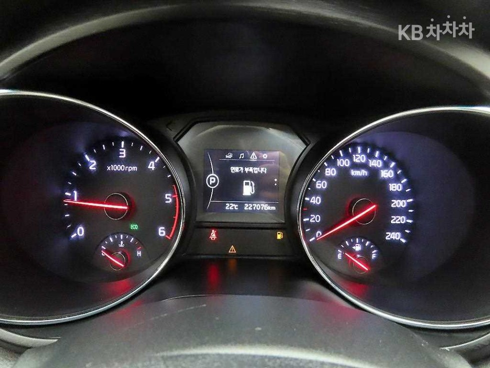 2016 - kia carnival