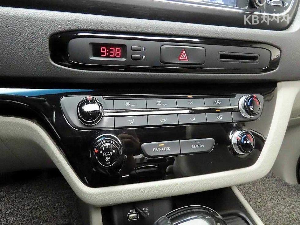 2016 - kia carnival