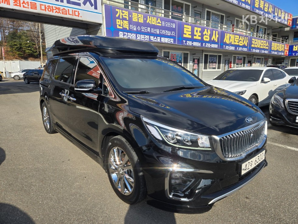Kia Carnival — miniaturë 6