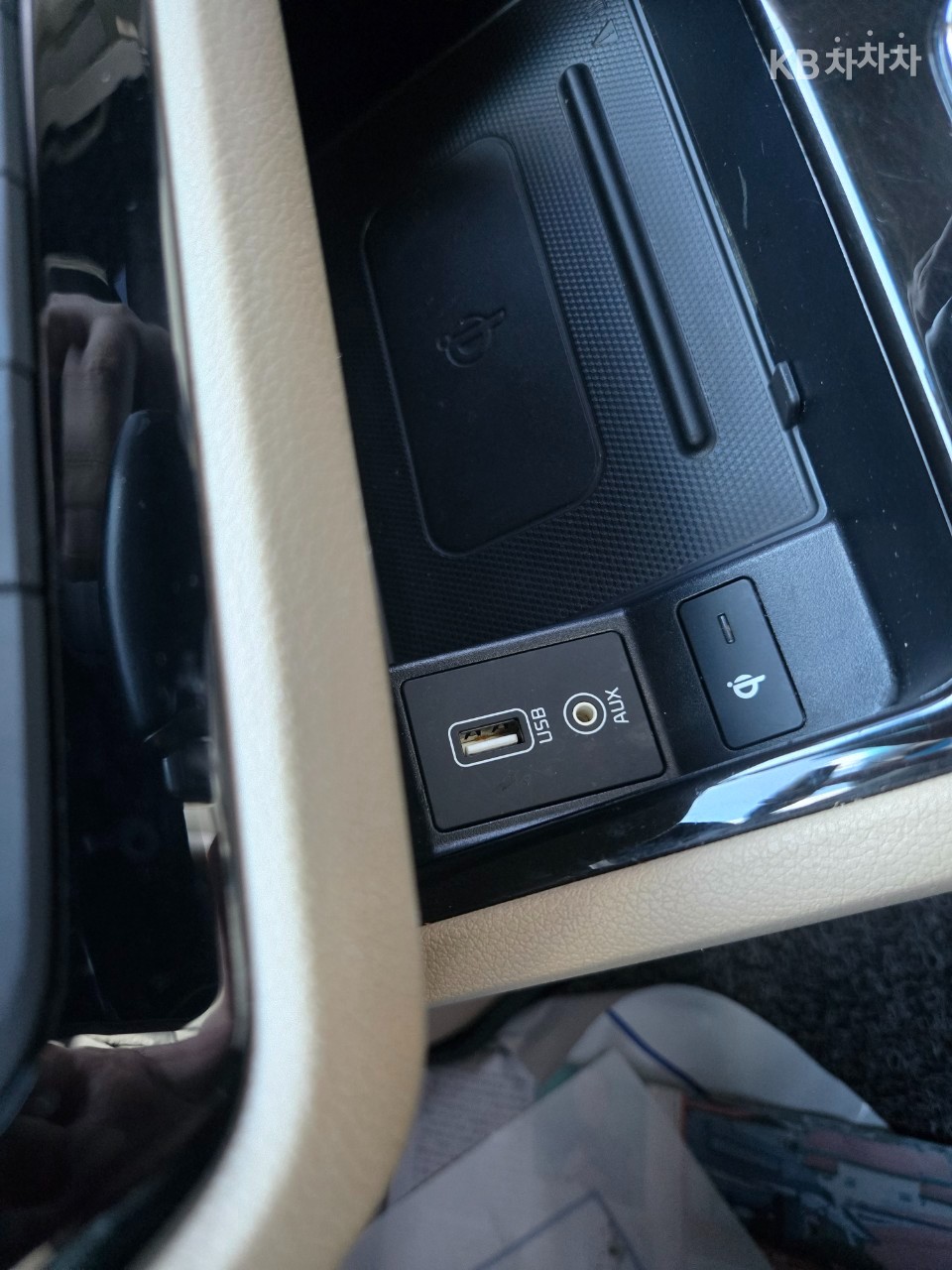 Kia Carnival — miniaturë 19