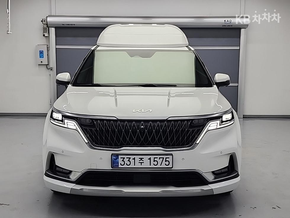 Kia Carnival — miniaturë 2