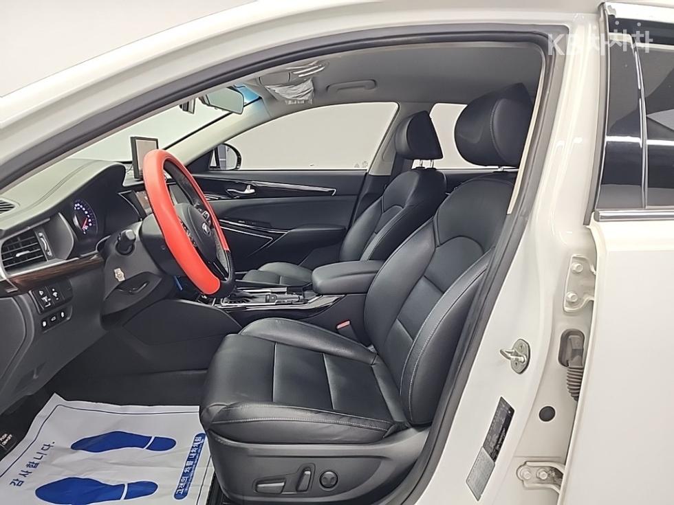 Kia K7 — miniaturë 10