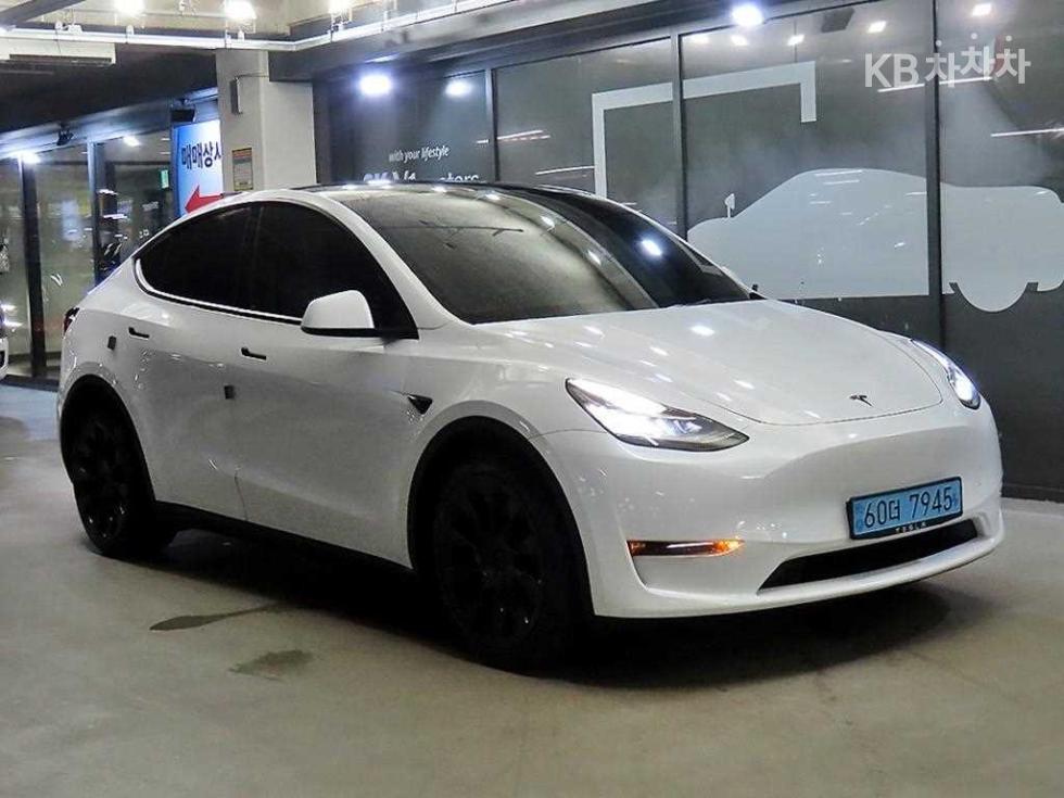 테슬라 모델 Y 2022년식 테슬라 Model Y Long Range