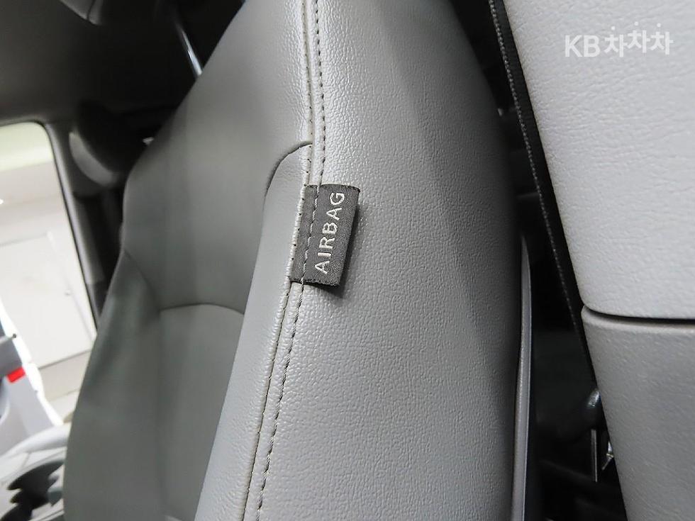 Hyundai Starex — miniaturë 16