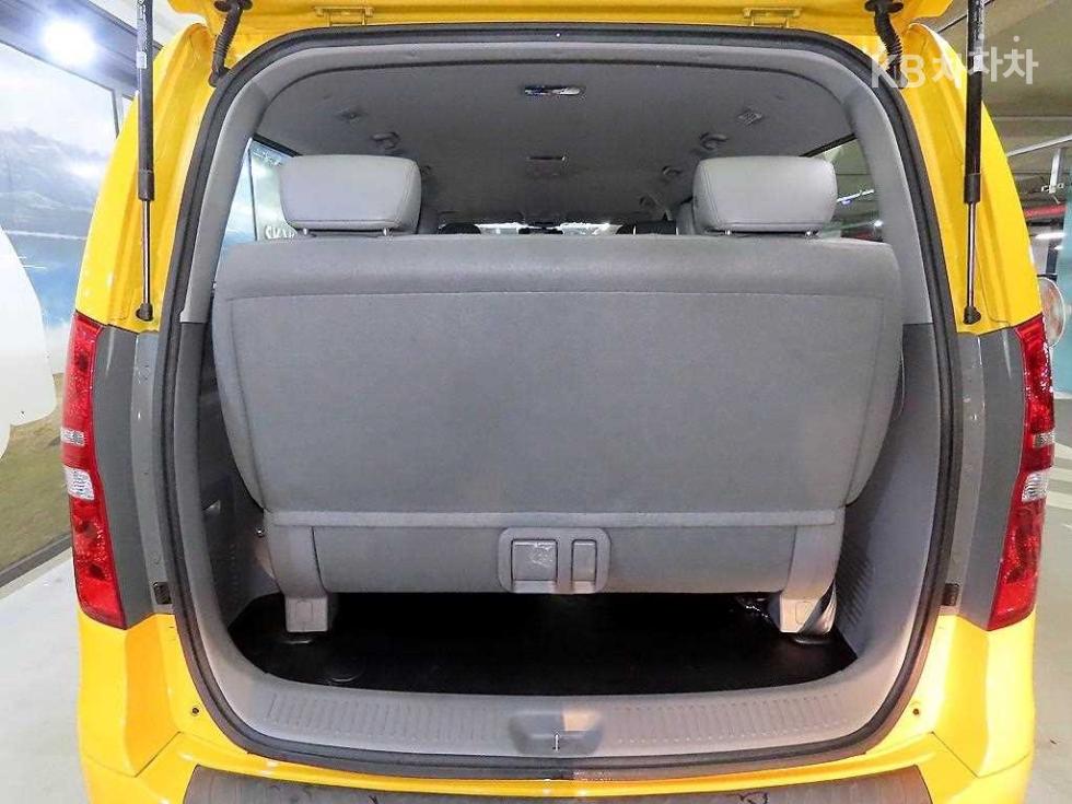 Hyundai Starex — miniaturë 16