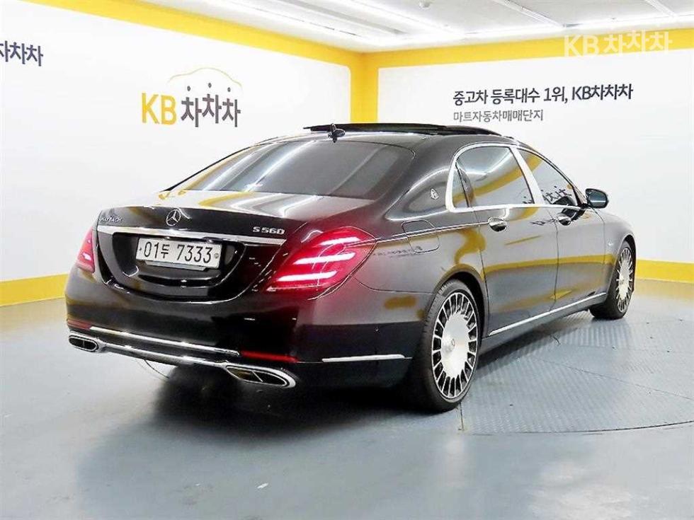 2018 Mercedes-Benz S photo