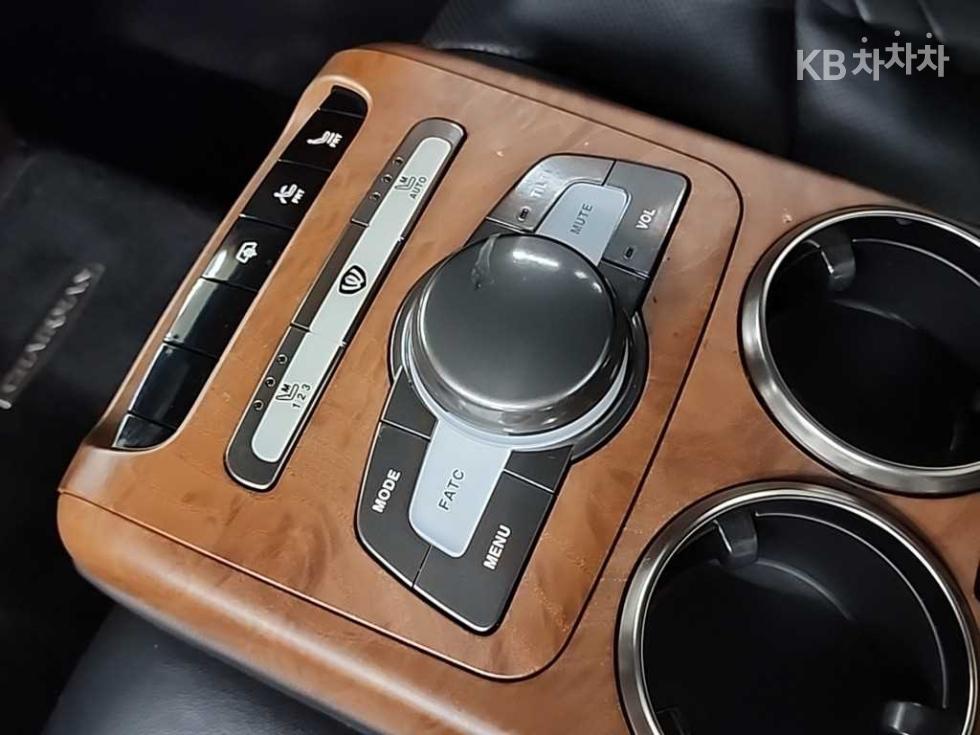 SsangYong Chairman — miniaturë 15