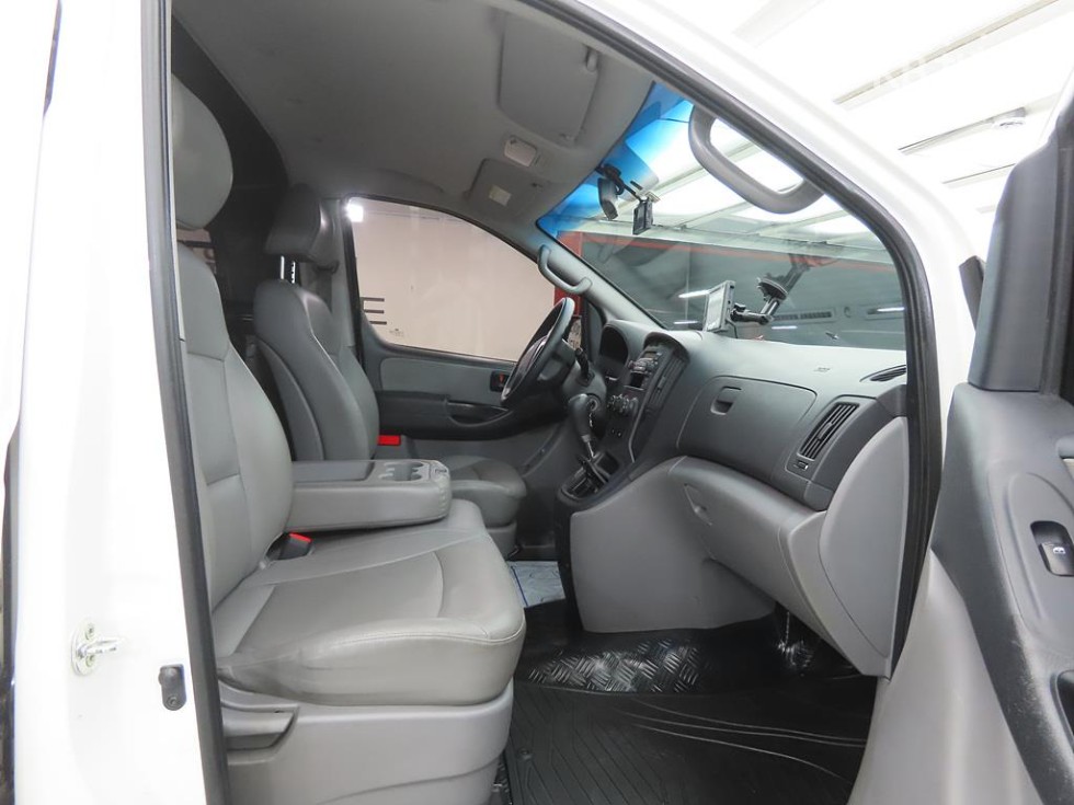 Hyundai Starex — miniaturë 6