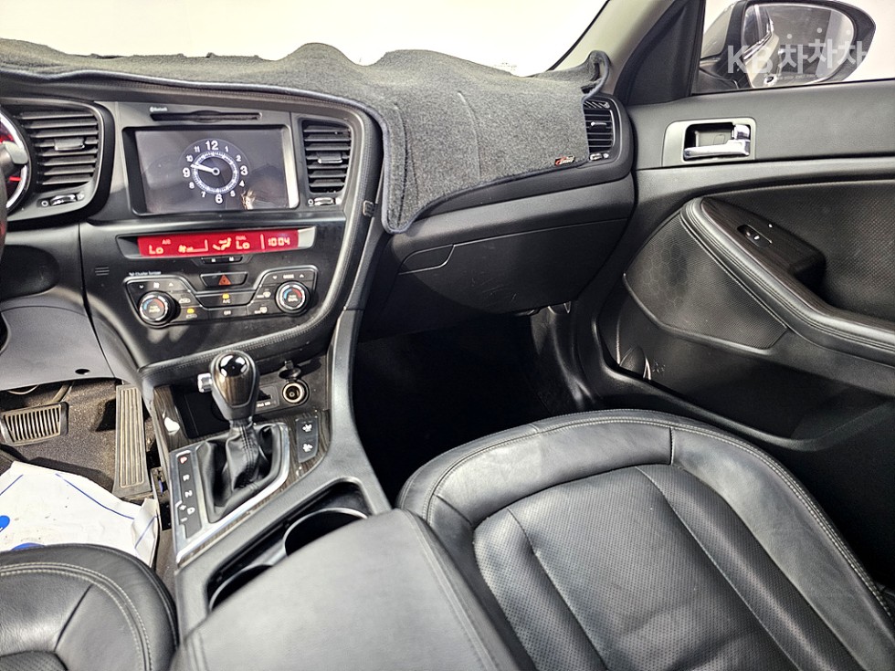 Kia K5 — miniaturë 9