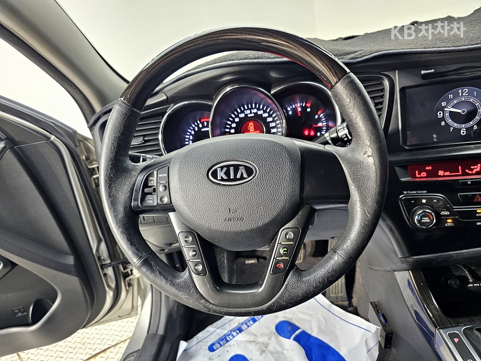 Kia K5 — miniaturë 11