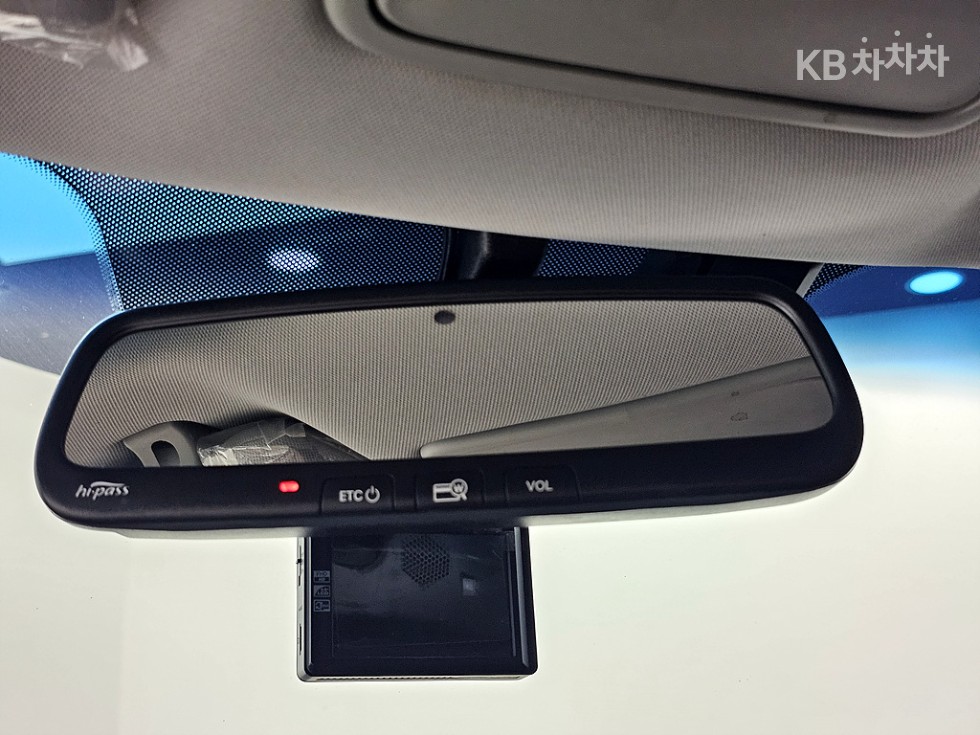 Kia K5 — miniaturë 12