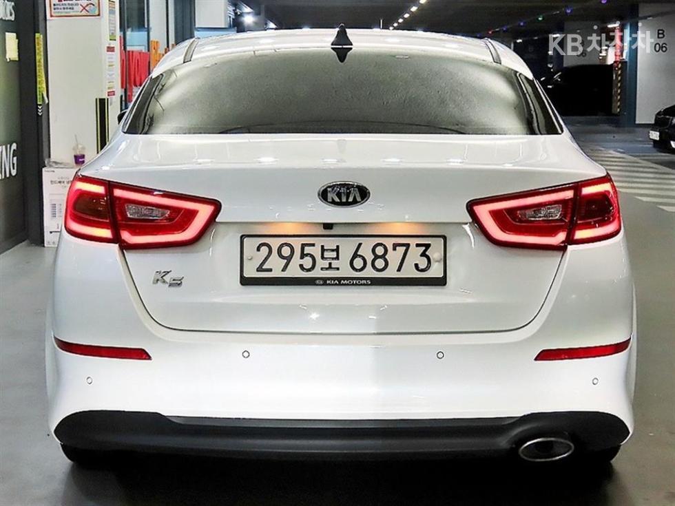 Kia K5 — miniaturë 5