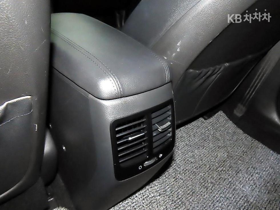 Kia K5 — miniaturë 17