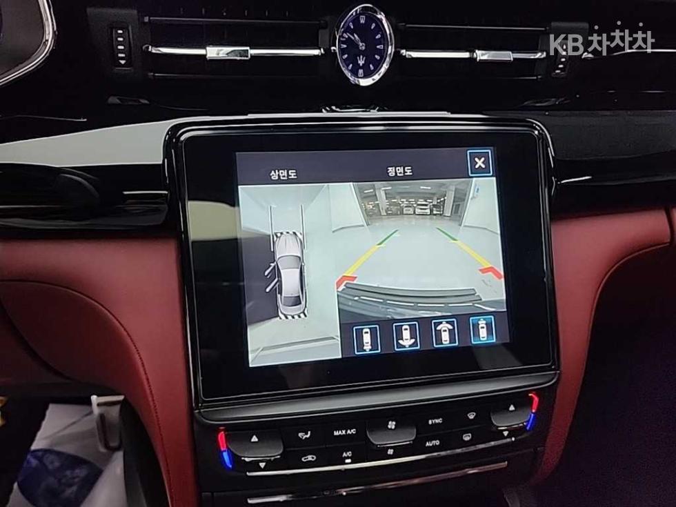 Maserati Quattroporte — miniaturë 10