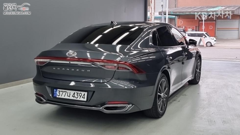 Hyundai Grandeur — miniaturë 2