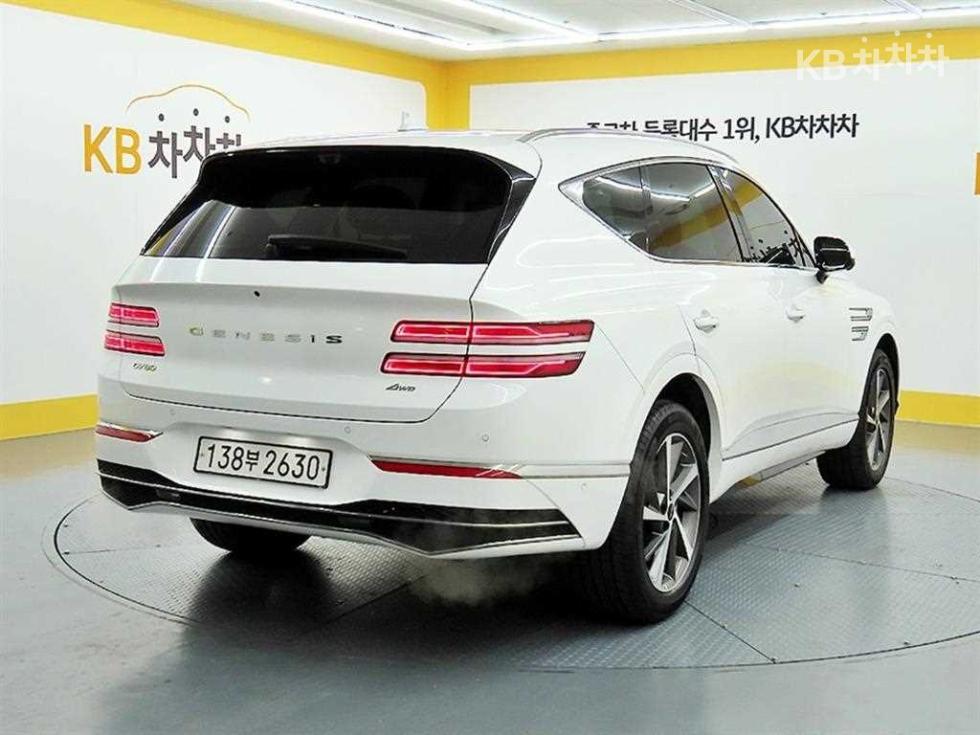 2024 Genesis GV80 photo