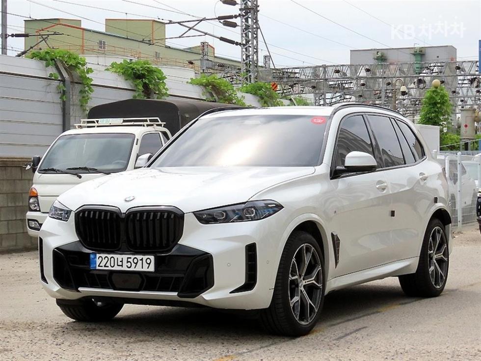 BMW X5 — miniaturë 2