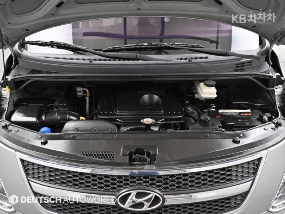 Hyundai Starex — miniaturë 6