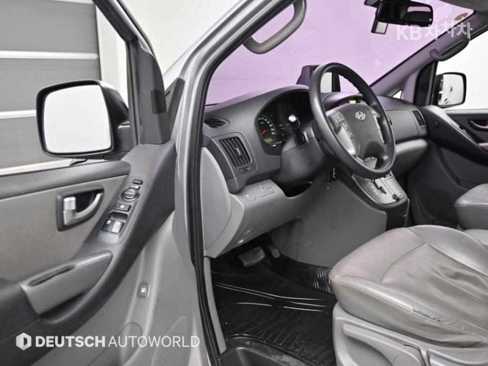 Hyundai Starex — miniaturë 11