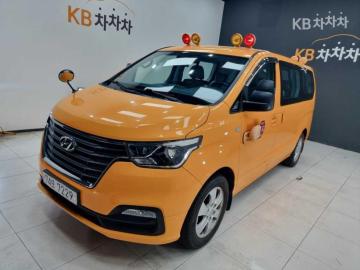 Hyundai Starex LPi 어린이보호차 12인승 — foto 1