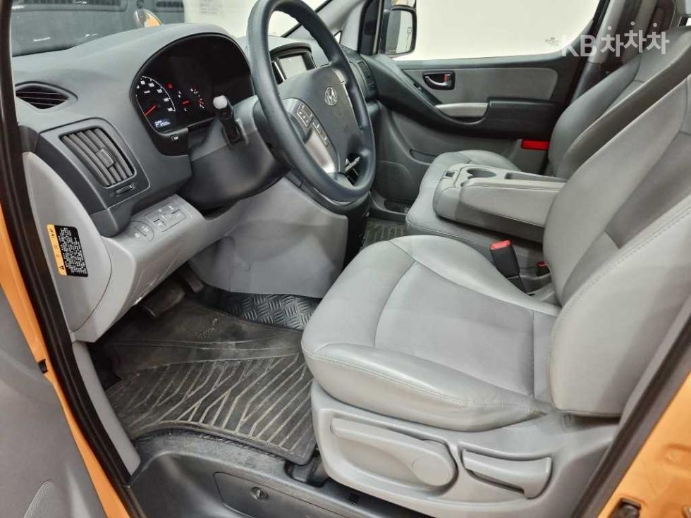 Hyundai Starex — miniaturë 6