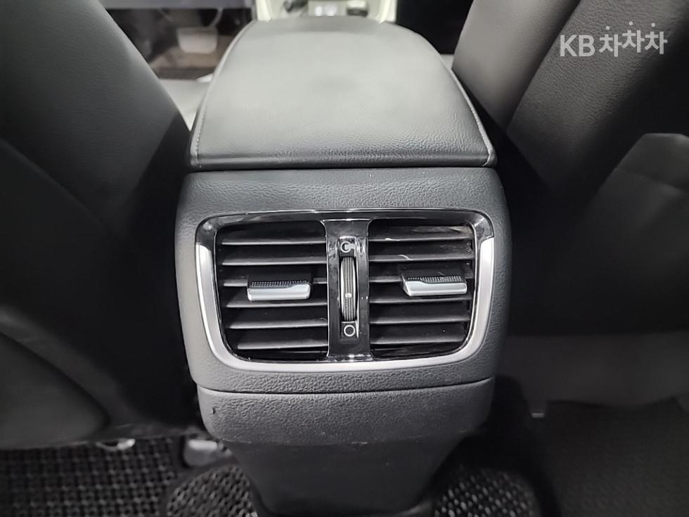 Hyundai Grandeur — miniaturë 13