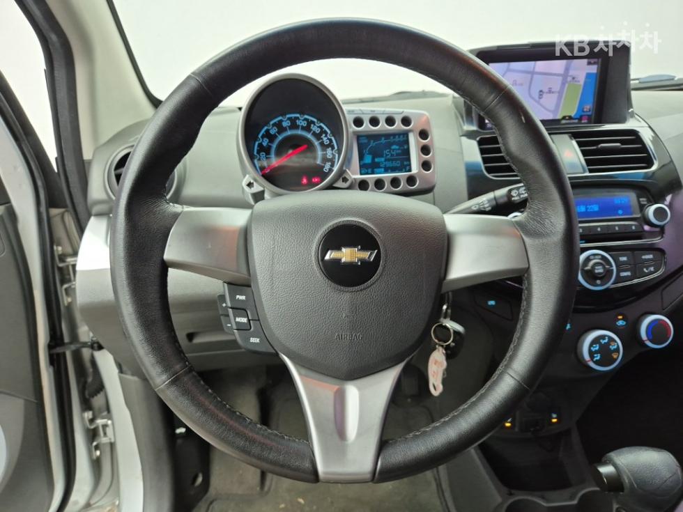 Chevrolet Spark — miniaturë 9