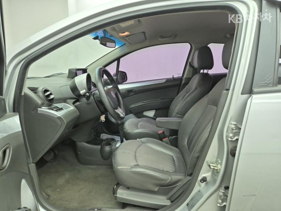 Chevrolet Spark — miniaturë 11