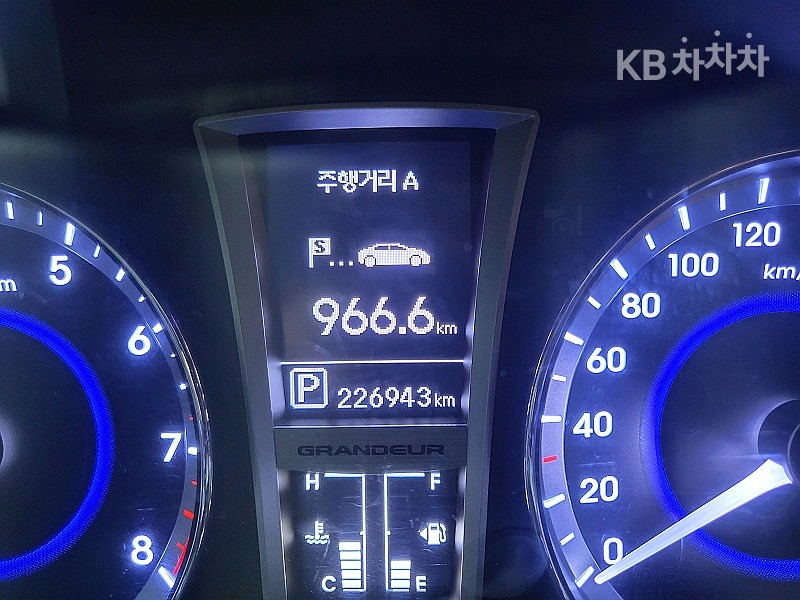 Hyundai Grandeur — miniaturë 7