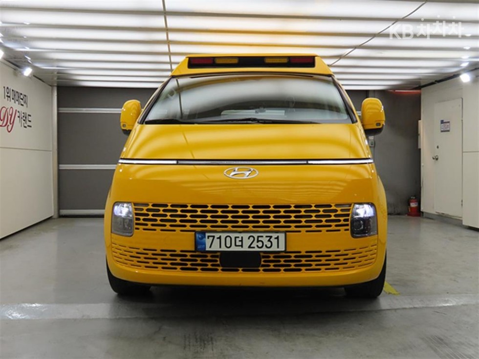 Hyundai Staria — miniaturë 2