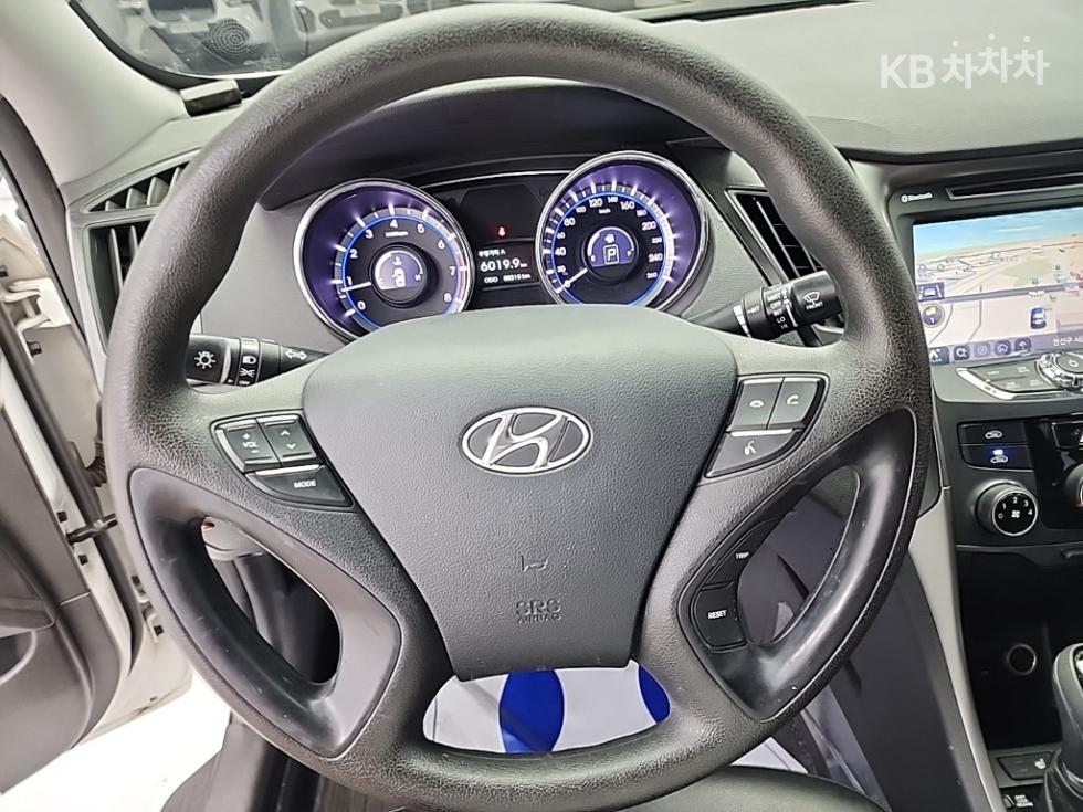 Hyundai Sonata — miniaturë 9