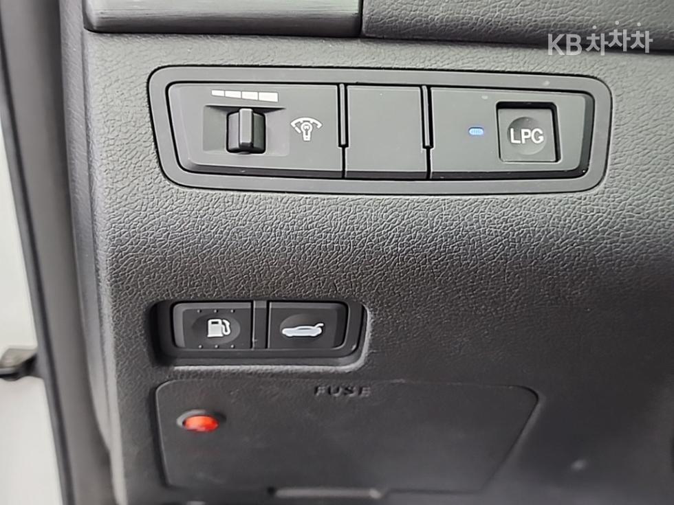 Hyundai Sonata — miniaturë 17