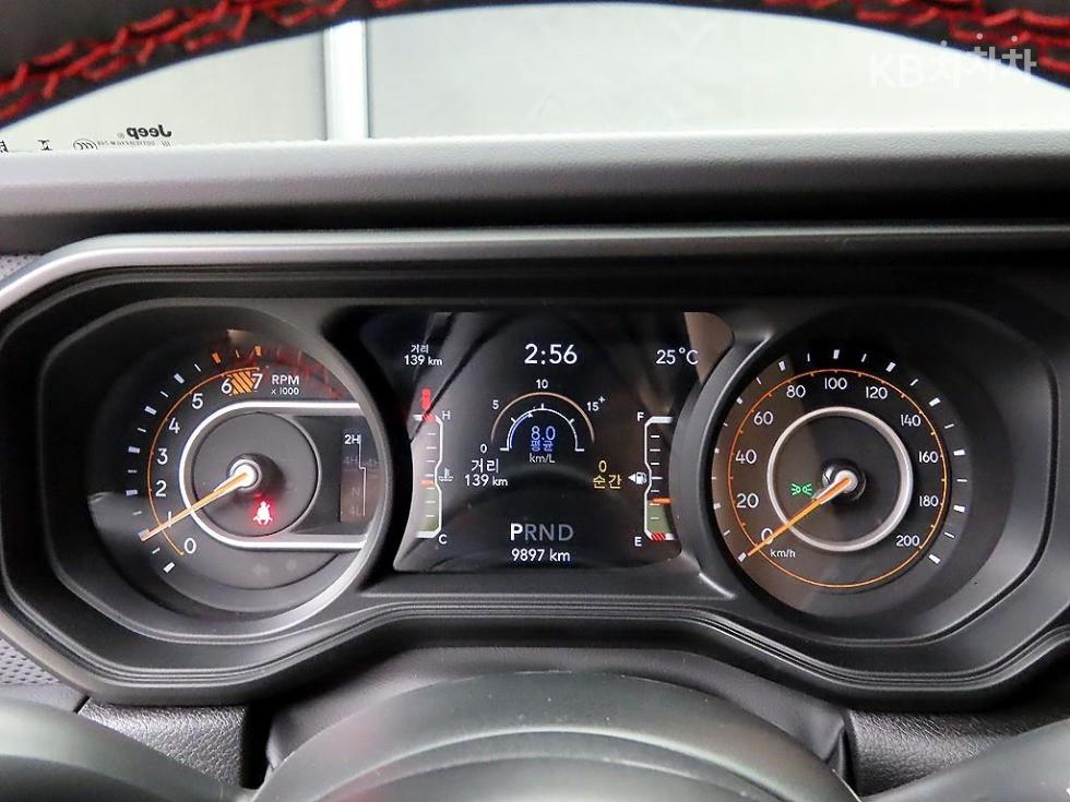 2024 Jeep (JL) photo