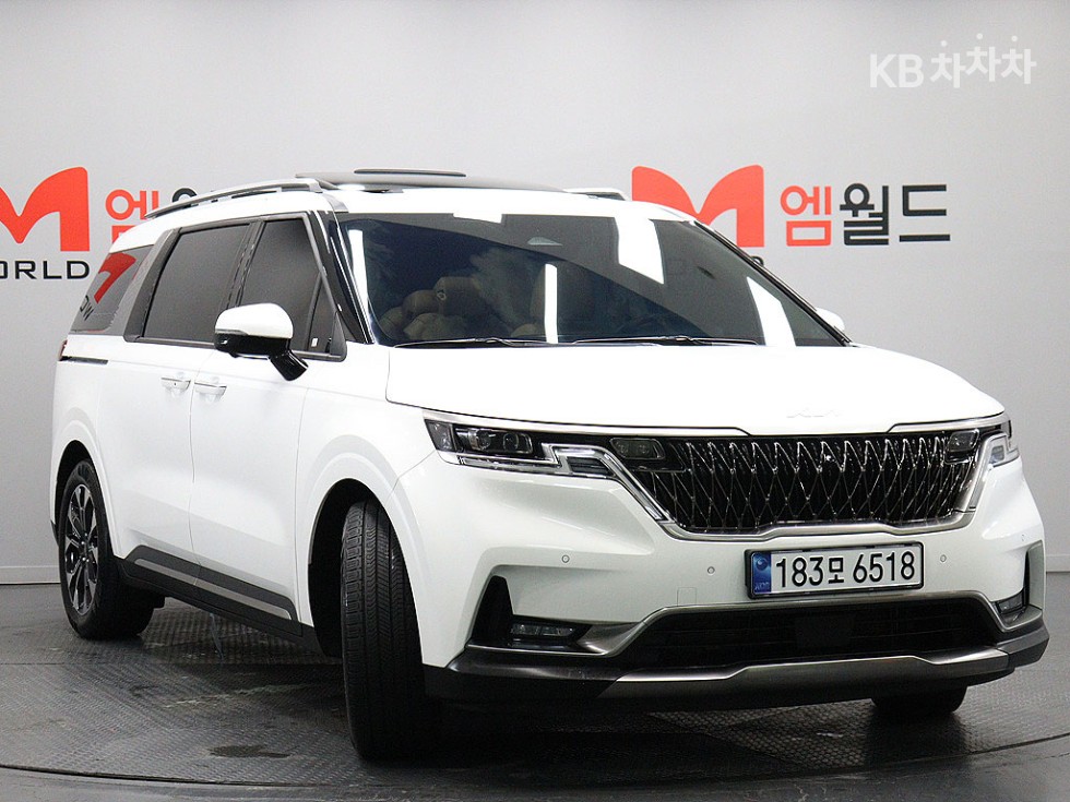 Kia Carnival — miniaturë 2