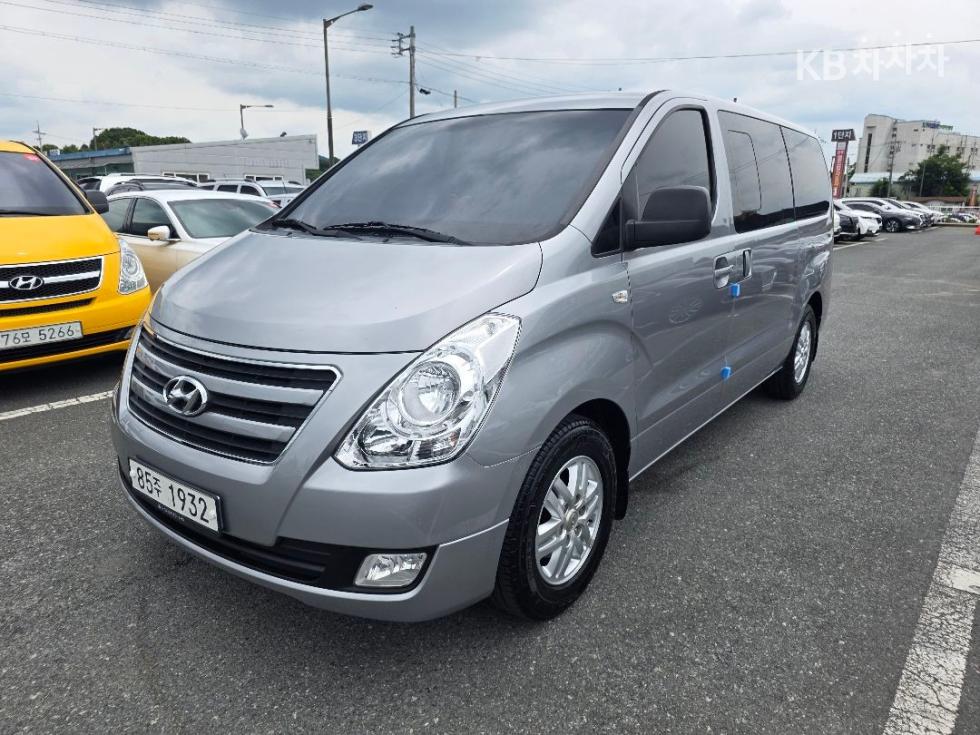 Hyundai Starex — miniaturë 3