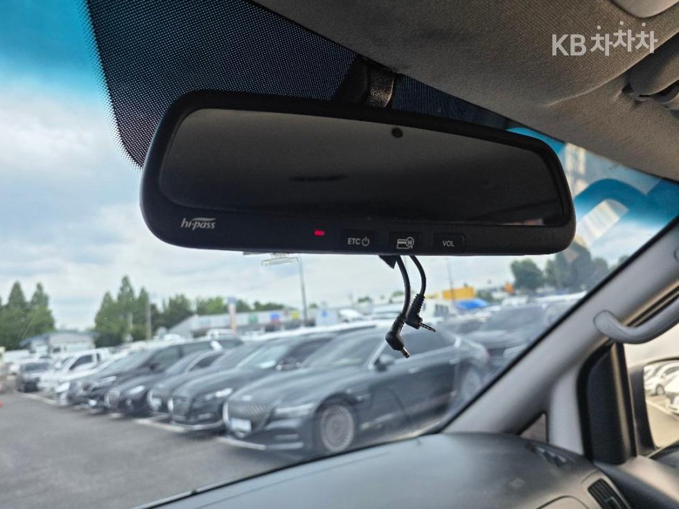 Hyundai Starex — miniaturë 12