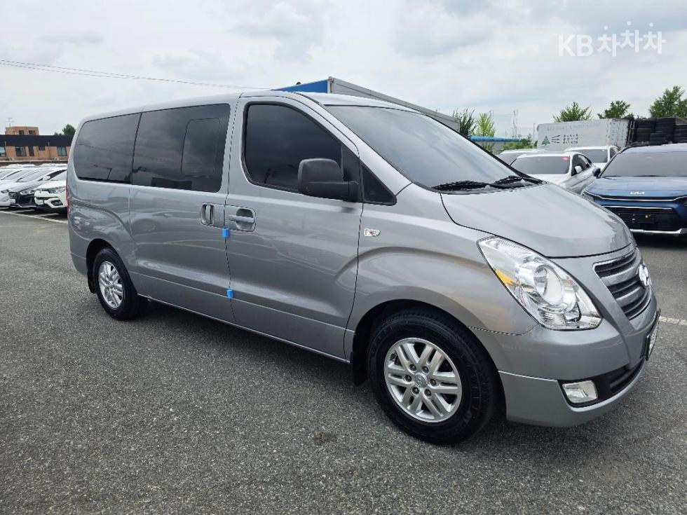 Hyundai Starex — miniaturë 6