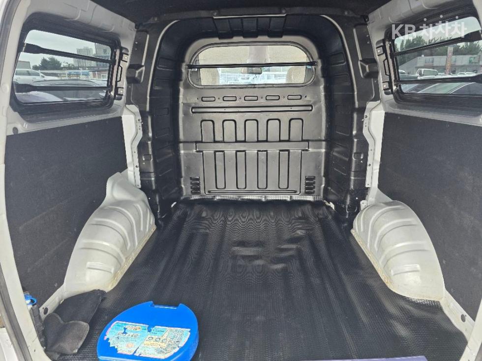 Hyundai Starex — miniaturë 15