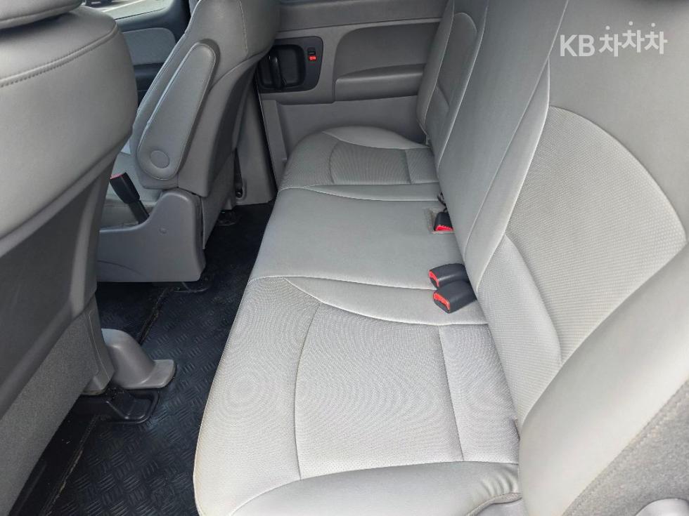 Hyundai Starex — miniaturë 10