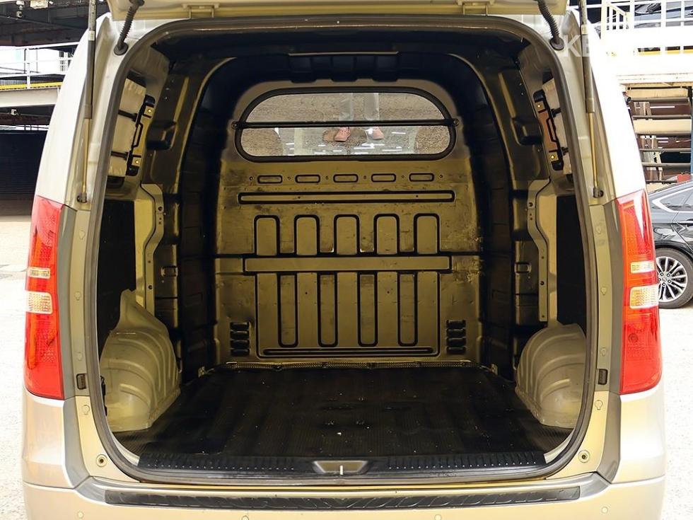 Hyundai Starex — miniaturë 20