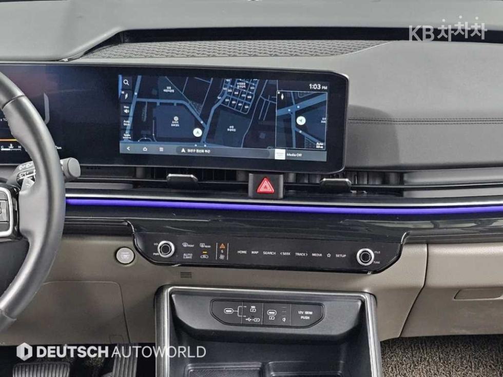 Kia Carnival — miniaturë 14
