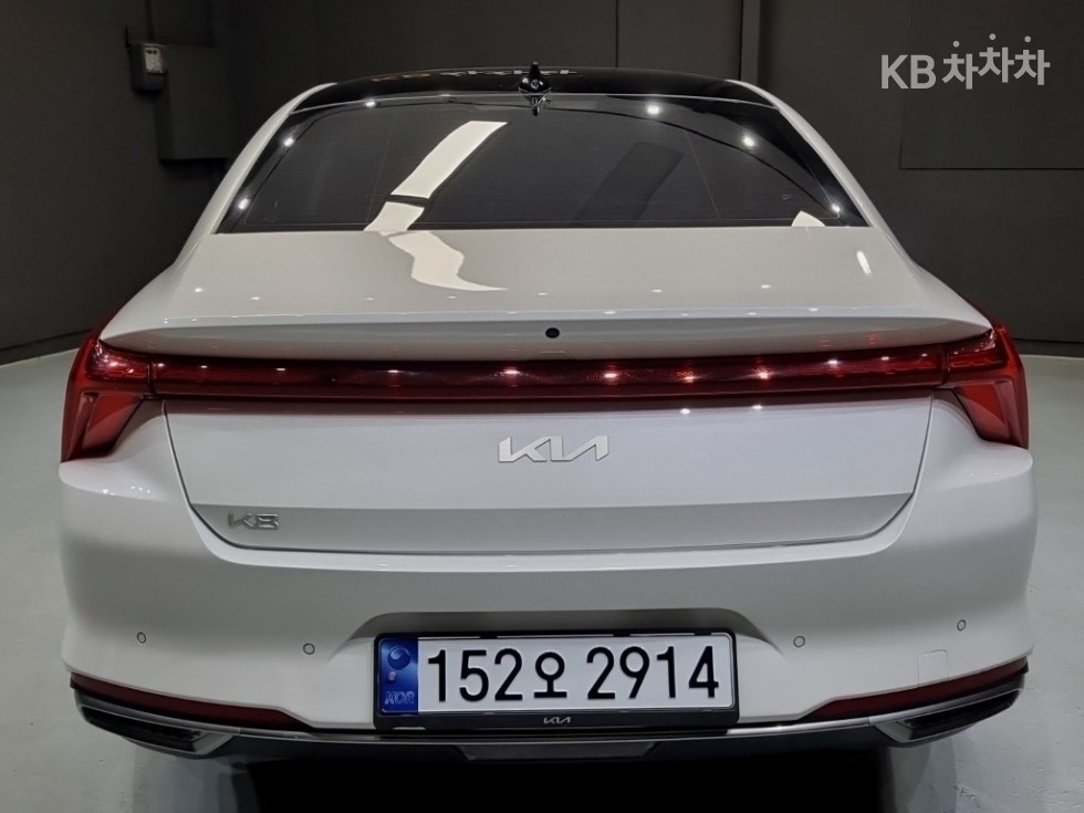 Kia K8 — miniaturë 3