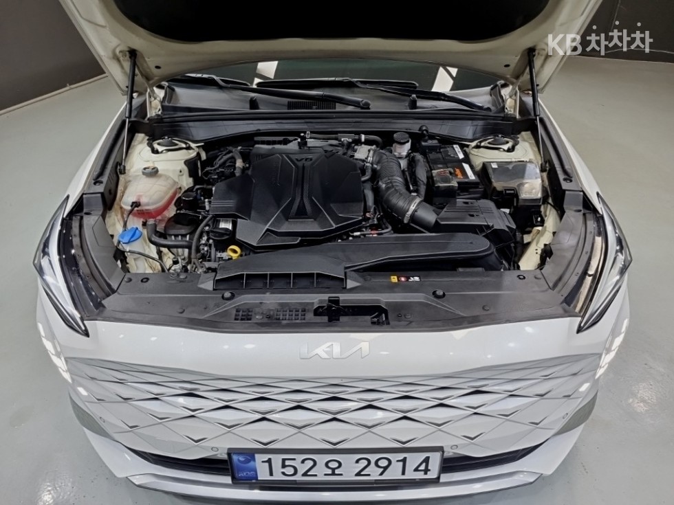 Kia K8 — miniaturë 6