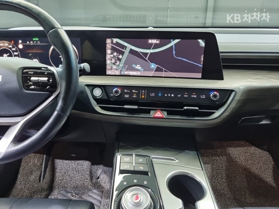 Kia K8 — miniaturë 8