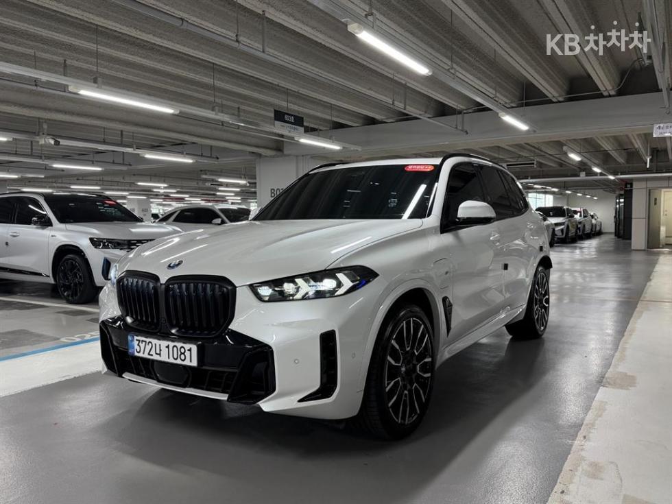 BMW X5 — miniaturë 3